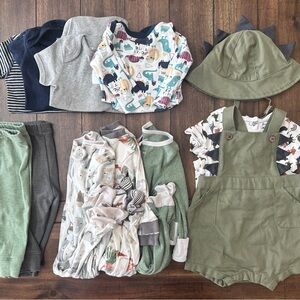 Dinosaur and Bead Baby Boy Clothing Set